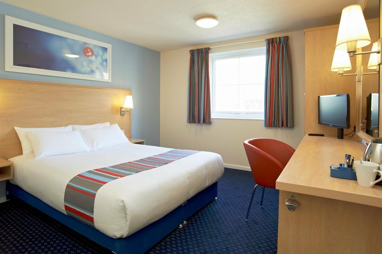 Travelodge Manchester Birch M62 Eastbound Heywood Exterior foto